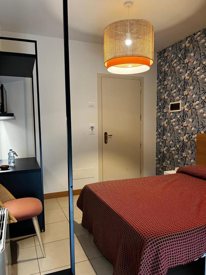 Hotel Majorca Sul Mare In Centro A Riccione Dış mekan fotoğraf