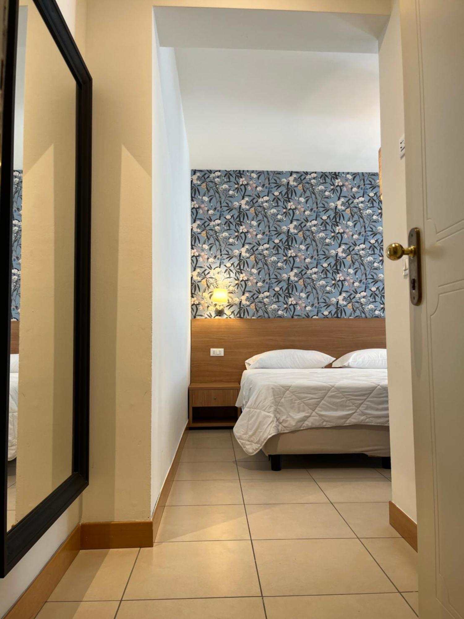 Hotel Majorca Sul Mare In Centro A Riccione Dış mekan fotoğraf