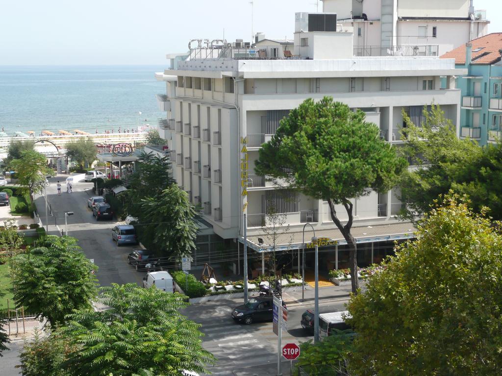 Hotel Majorca Sul Mare In Centro A Riccione Dış mekan fotoğraf
