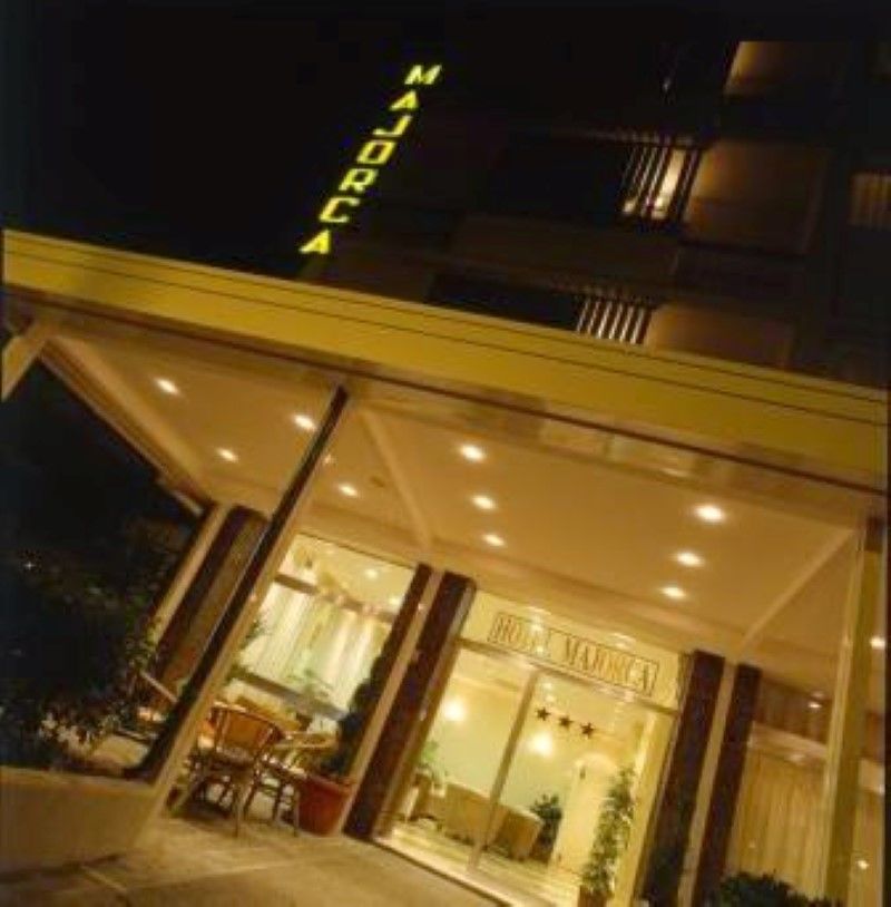 Hotel Majorca Sul Mare In Centro A Riccione Dış mekan fotoğraf